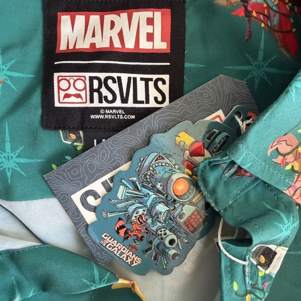 RSVLTS Guardians of the Galaxy Rocket Around the Tree Shirt Large Short Sleeve - Picture 10 of 10